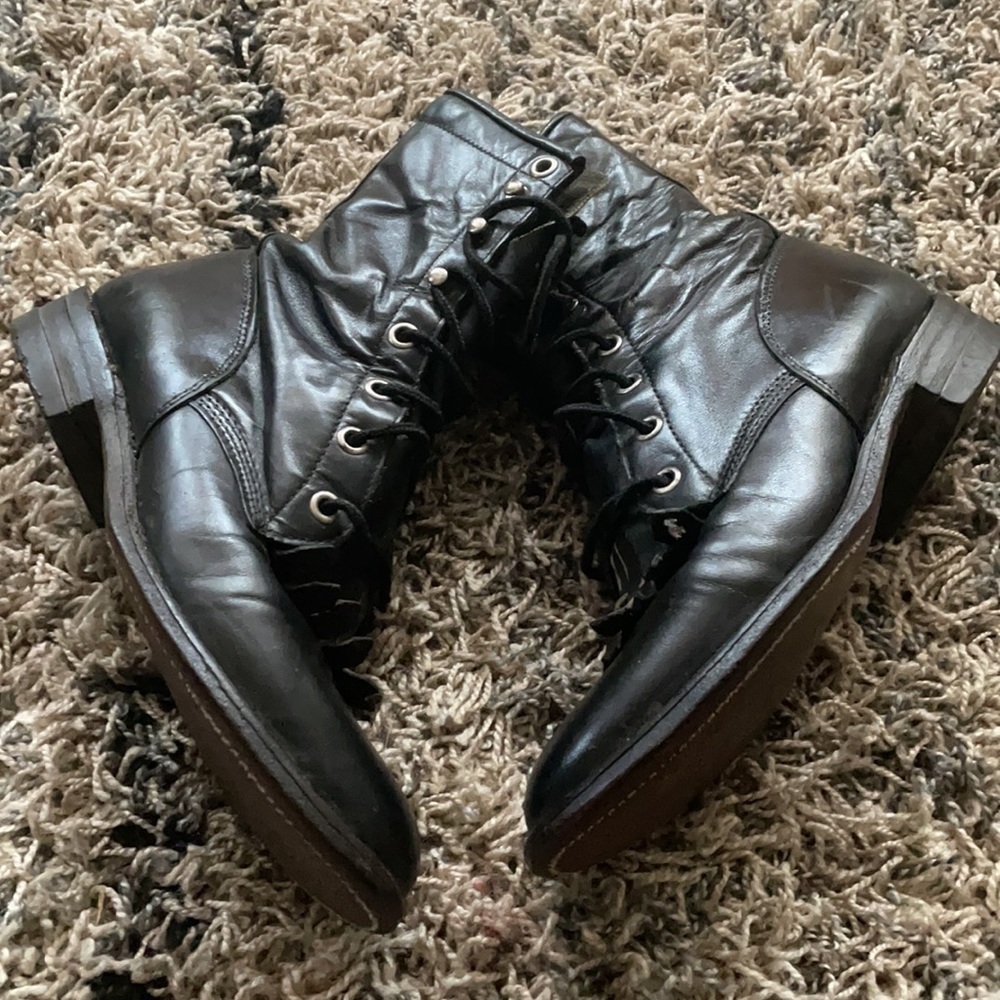 Justin Vintage Laredo Black Boots (Women) - Picture 9 of 13